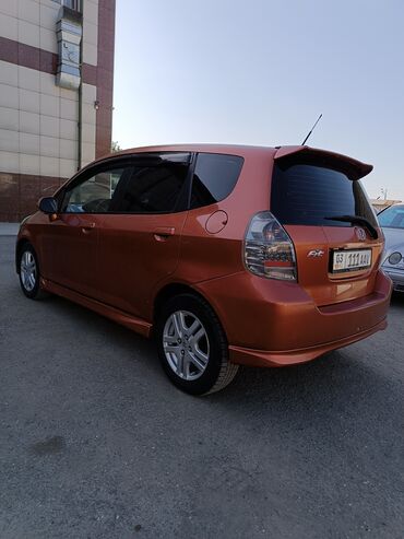 Honda: Honda Fit: 2008 г., 1.5 л, Автомат, Бензин, Хэтчбэк