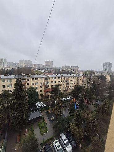 dernegul: Bakı, 7-ci mikrorayon, 3 otaqlı, Köhnə tikili, m. Dərnəgül, 82 kv. m — 2