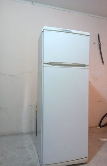 indesit soyuducu soyutmur: Б/у Холодильник Stinol, De frost, Двухкамерный, цвет - Белый