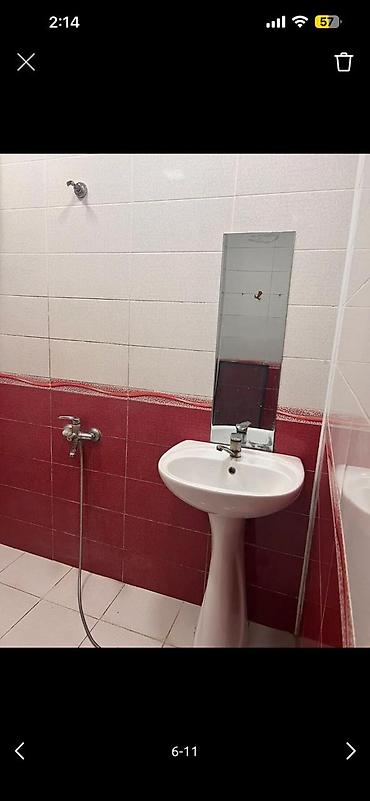 Uzunmüddətli kirayə mənzillər: Ev sahibiyəm Vasitəçi deyiləm. 3 Mərtəbəli Apartman. 1 ci mertebesi👍🏻 — 10