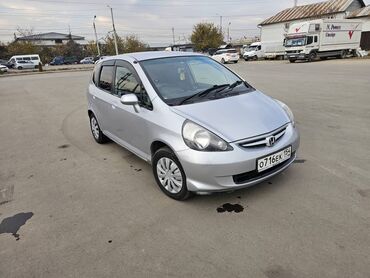 рио машина: Honda Fit: 2006 г., 1.3 л, Вариатор, Бензин, Хэтчбэк