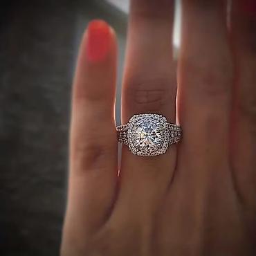 Prstenje: Elegantni modeli sa dragim i poludragim kamenjem - Halo verenički — 1