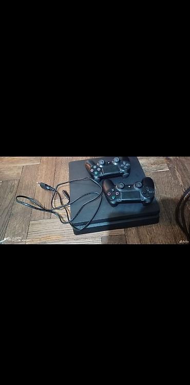 xbox wireless controller: Срочно Игровой комплект PlayStation 4 Slim 500гб с играми и двумя — 2