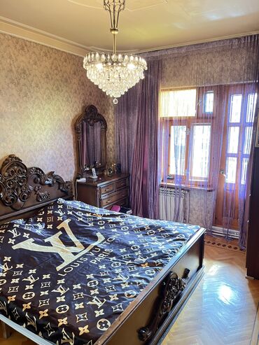 Köhnə tikili: Nərimanov rayonu Atatürk pr. 3 otaqli lelinqrad lahiyəli ev satilir — 6