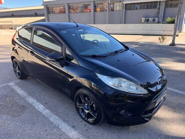 Ford: Ford Fiesta: 1.6 l. | 2011 έ. 232000 km. Χάτσμπακ — 3