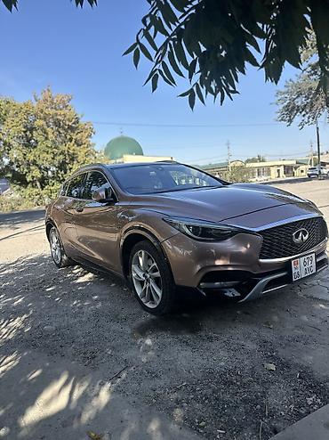 меняю на скот: Infiniti : 2017 г., 2 л, Робот, Бензин, Кроссовер — 3