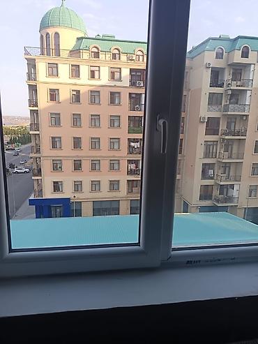 Mənzil kirayələyirəm: 3 otaqlı, 111 kv. m — 15