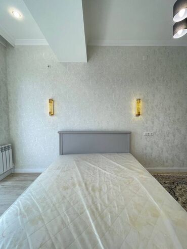 сдается 2 комнатная квартира в джале: 2 бөлмө, 72 кв. м, Элитка, 8 кабат, Дизайнердик ремонт