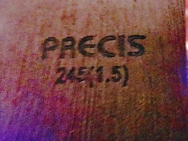 ботинки 39: Кожаная брендовая обувь 
Женские сапожки
Размер 39—40
Фирма :Précis* — 7