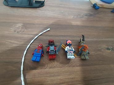 Набор минифигурок LEGO с аксессуарами.оригинал В комплекте: - 4