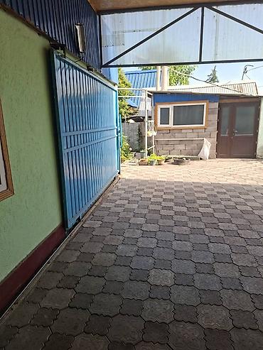 Продажа коттеджей и домов: Продаётся дом из 4х комнат в г. Кара-Балта, кирпичный 2016 года — 7