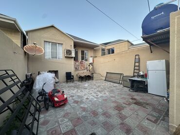 ev təmizlik işləri: 3 otaqlı, 70 kv. m, Kredit yoxdur, Yeni təmirli