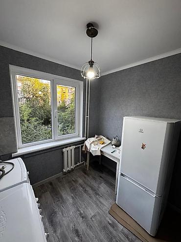Продажа квартир: 2 комнаты, 44 м², 10 мкр 104 серия, 3 этаж, Евроремонт — 2