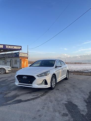 Hyundai: Hyundai Sonata: 2022 г., 2 л, Автомат, Газ, Седан — 2