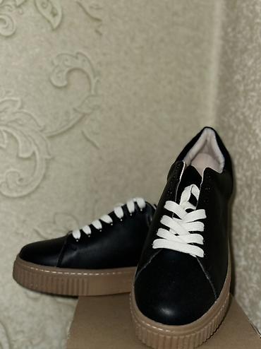 Другая женская обувь: Женская обувь — подборка стильных моделей 1) Белые текстильные — 4