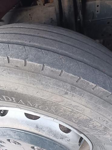 Тягачи: Тягач, Volvo, Тентованный — 15