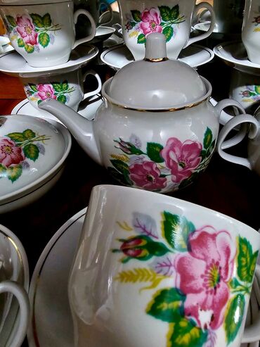 вертикальный нож: Чайный Советский Сервис, в хорошем состоянии