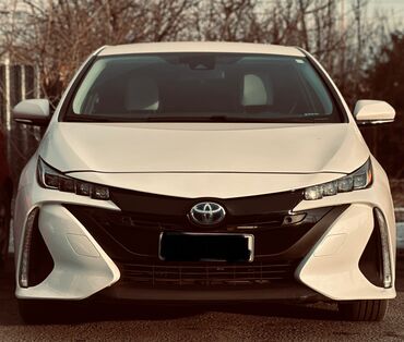 приу: Toyota Prius: 2019 г., 1.8 л, Автомат, Гибрид, Хэтчбэк