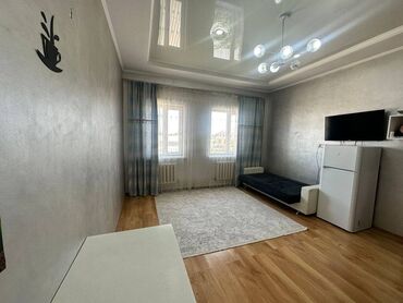 помещения для офиса: 1 комната, 30 м², Индивидуалка, 2 этаж, Косметический ремонт