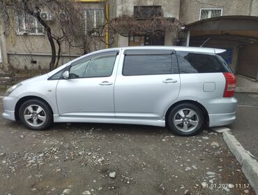 Toyota: Toyota WISH: 2003 г., Бензин, Универсал — 11