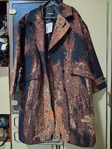 leopard print bunda: Desigual ženski kaput, model DG25UWEW05-6125, veličina L. - Kroj — 1