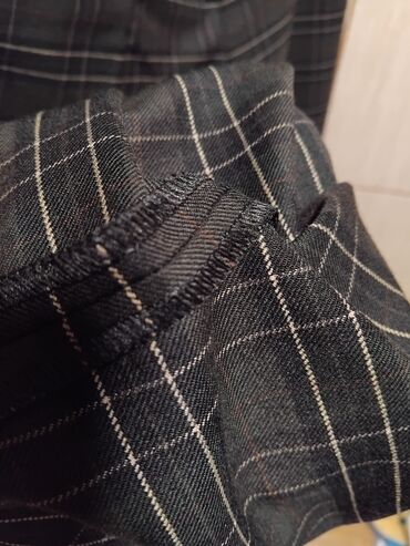 Pantalone: S (EU 36), Normalan struk, Ravne nogavice — 11