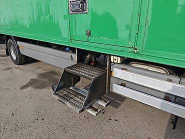 Грузовики: Грузовик, Mercedes-Benz, Стандарт, 6 т, Б/у — 6