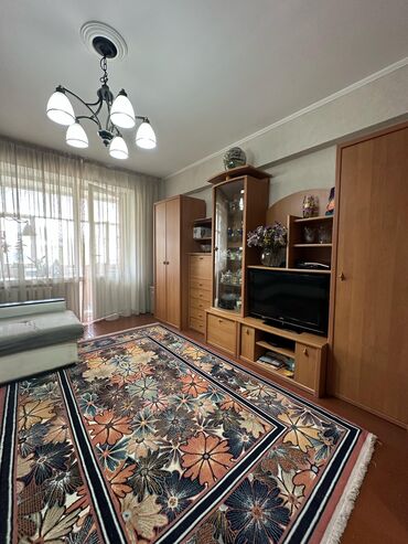Продажа квартир: 3 комнаты, 69 м², Индивидуалка, 5 этаж, Косметический ремонт