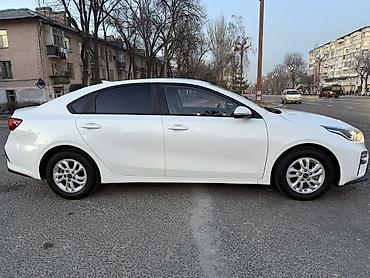 Kia: Kia K3: 2019 г., 1.6 л, Вариатор, Бензин, Седан at lalafo.kg — 5 Kia: Kia K3: 2019 г., 1.6 л, Вариатор, Бензин, Седан — 5