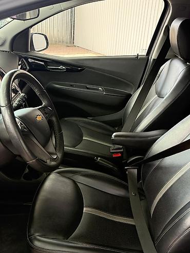 Chevrolet: Chevrolet Spark: 2018 г., 1 л, Вариатор, Бензин, Хэтчбэк — 12