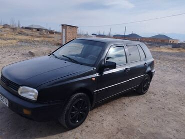 бишкек афто базар: Volkswagen Golf: 1992 г., 1.8 л, Механика, Бензин, Лимузин