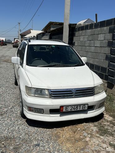 машина мерс лупарик: Mitsubishi Chariot: 1997 г., 2.4 л, Автоматтык, Бензин, Вэн/Минивэн