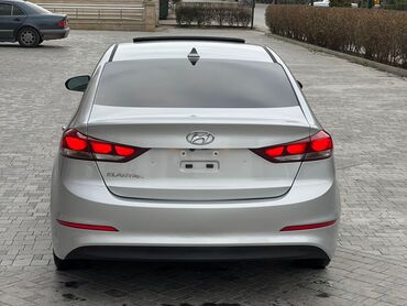 hyundai masin: Hyundai Elantra: 2 l | 2017 il Sedan