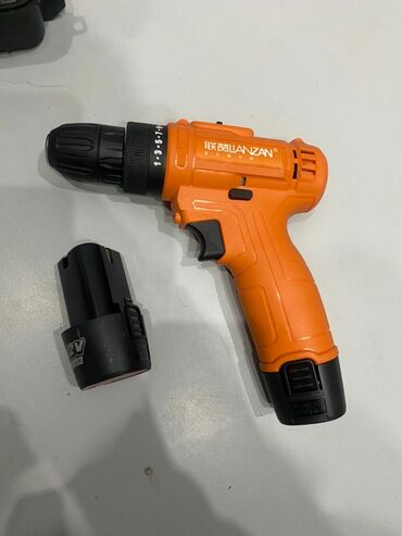 worcraft аккумуляторный инструмент: Аккумуляторная дрель-шуруповерт LANZAN, 12V, в комплекте с кейсом