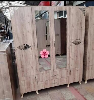 Dolablar: Yeni, Açılan, 4 qapılı Düz dolab, Qarderob, paltar dolabı, Azərbaycan -da lalafo.az — 18 Dolablar: Yeni, Açılan, 4 qapılı Düz dolab, Qarderob, paltar dolabı, Azərbaycan — 18