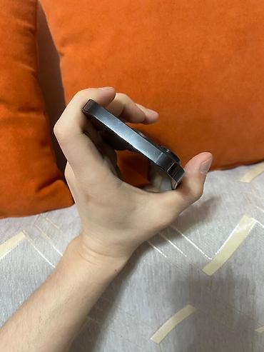 Apple iPhone: IPhone 14 Pro, Б/у, 256 ГБ, Черный, Чехол, Коробка, 82 % — 3