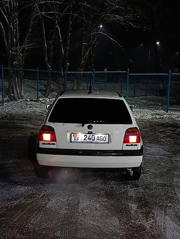 Volkswagen: Volkswagen Golf: 1993 г., 1.8 л, Механика, Бензин, Хэтчбэк — 6