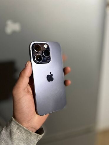 монитор 23: IPhone 14 Pro, Б/у, 128 ГБ, Голубой, Зарядное устройство, Чехол, 80 %