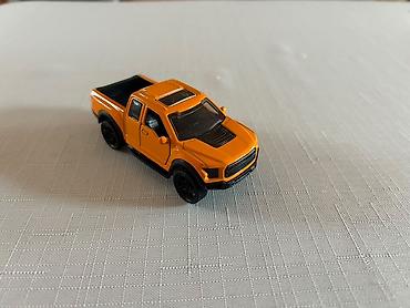 oyuncaq kamaz type 1: Oyuncaq pikap maşın modeli - Tip: Kiçik ölçülü die-cast pikap — 2
