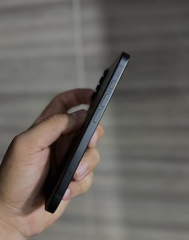 Apple iPhone: IPhone 16, 128 GB, Qara, Zəmanət, Simsiz şarj, Face ID — 4
