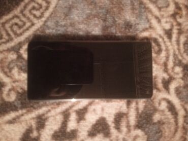 Samsung: Samsung Galaxy S10, Б/у, 128 ГБ, 2 SIM, eSIM at lalafo.kg — 1 Samsung: Samsung Galaxy S10, Б/у, 128 ГБ, 2 SIM, eSIM — 1