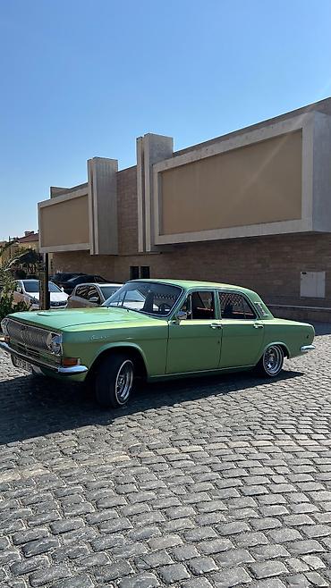 QAZ: QAZ 24 Volga: 2.4 l | 1977 il 100000 km Sedan — 4