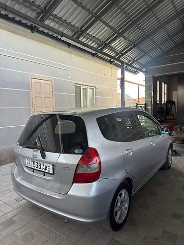 Honda: Honda Fit: 2002 г., 1.3 л, Вариатор, Бензин, Хэтчбэк — 4