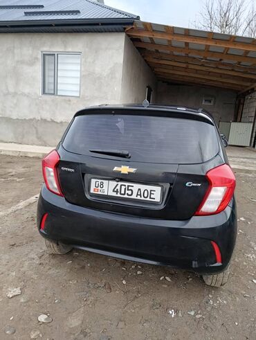 Chevrolet: Chevrolet Spark: 2017 г., 1 л, Автомат, Бензин, Хэтчбэк — 10