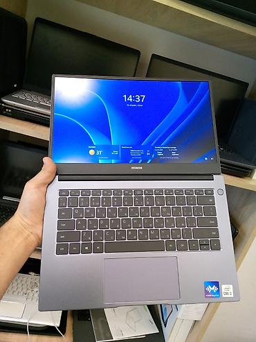 notebook ekran: HONOR MagicBook – yüngül və zərif ultrabuk - Ekran: 14" FullView — 1