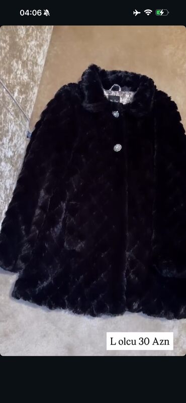 Kokteyl donlar: Geyimlerin her biri yeni kimidir ve muxtelif olculerdedir qeyd edilib — 11