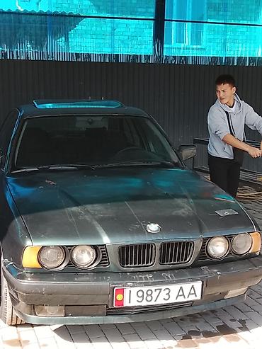 глушитель выхлопных: BMW 5 series: 1988 г., 2.5 л, Механика, Бензин, Седан — 4