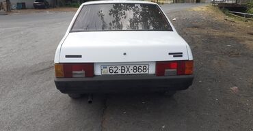 VAZ (LADA): VAZ (LADA) 21099: 1.5 l | 1998 il Sedan — 2
