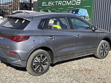 BYD: BYD E2: 2026 г., Электромобиль, Хэтчбэк — 5