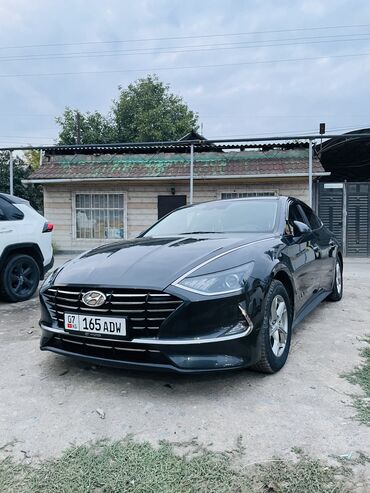 машина субару аутбек: Hyundai Sonata: 2019 г., 2 л, Робот, Газ, Седан
